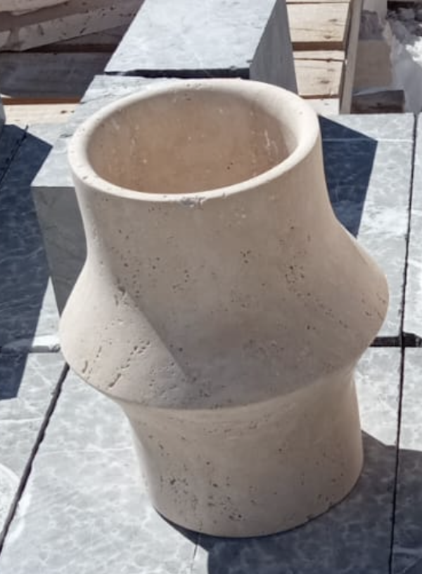 BOMBED VASE