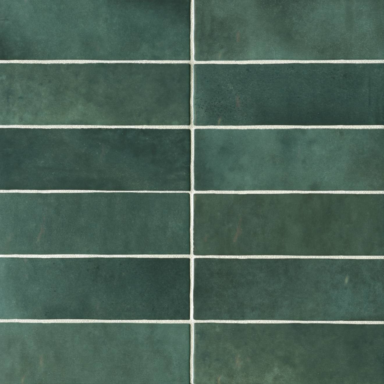 Cloe 2.5''x8'' Ceramic Tile in Green