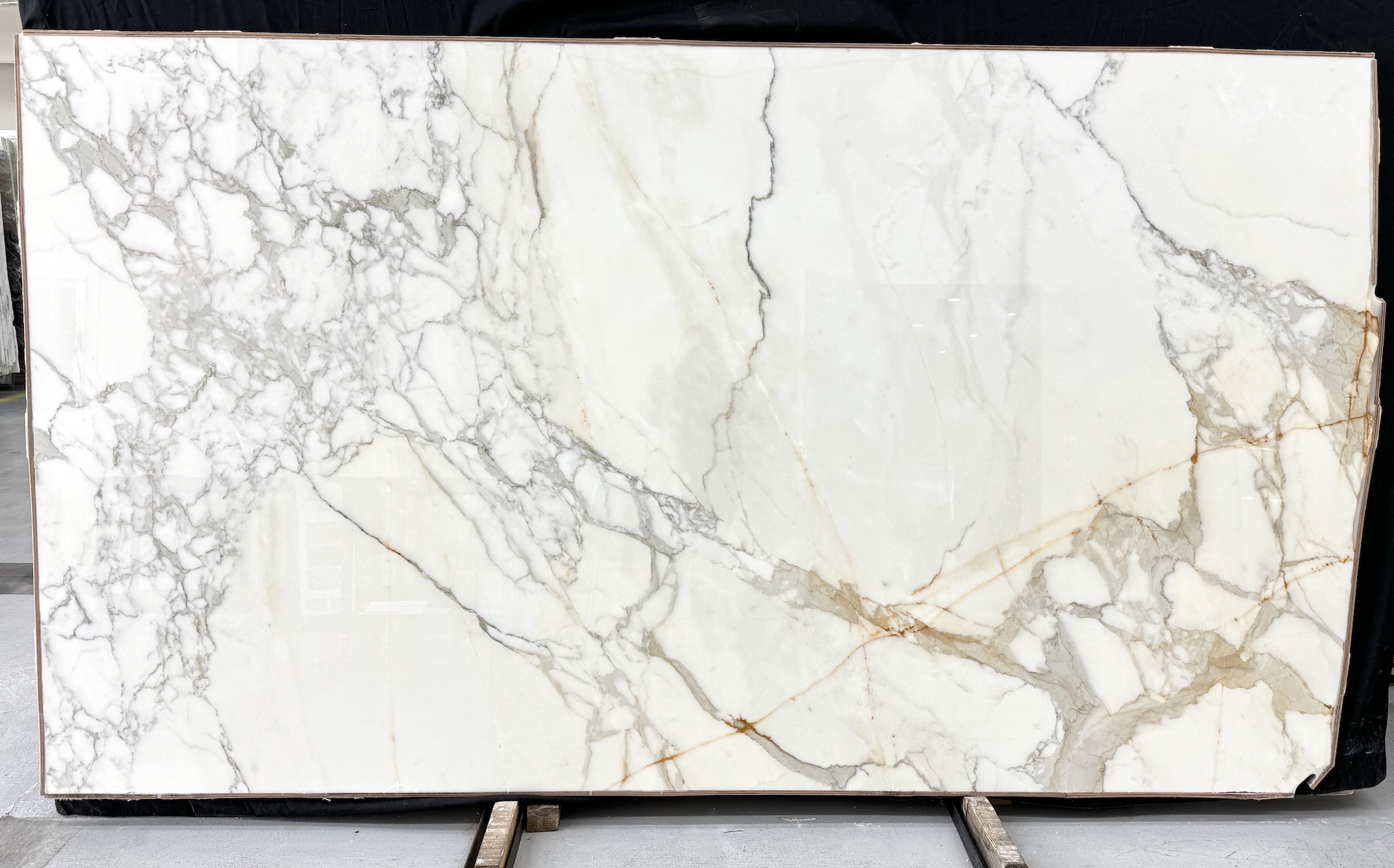 Calacatta Gold Marble Slab